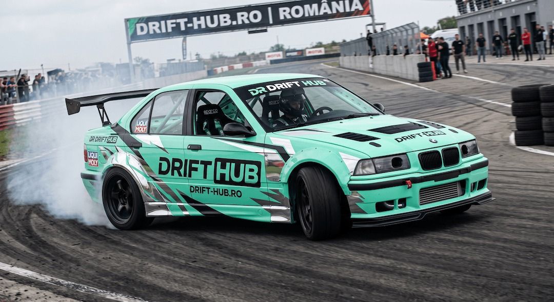 Drift Hub România: ce este și ce găsești pe platformă